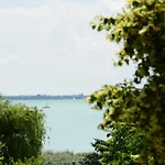 招待所 Sziget23