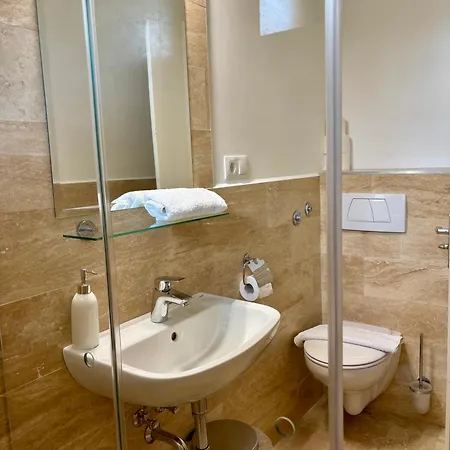 Sziget23 Gæstehus Ábrahámhegy