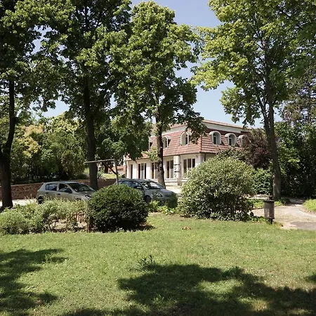 Sziget23 Guest house